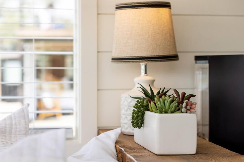 New The Perry Cozy Container Home Fredericksburg Kültér fotó